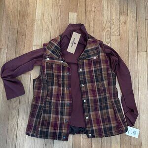 Woolrich Maroon Turtleneck and Plaid Button-Up Vest NWT Size Large